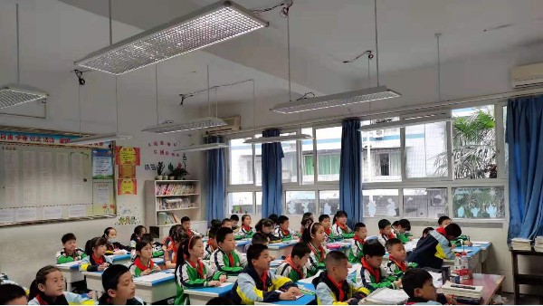 案例｜重庆市丰都县第一小学课堂照明刷新，呵护学生视力康健